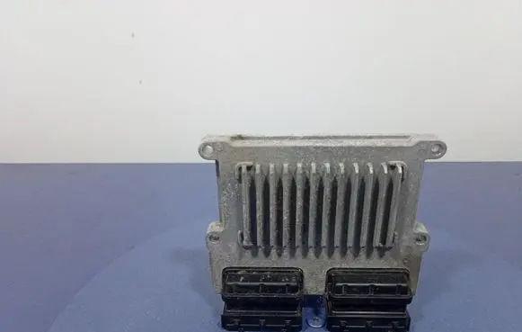 KIA Sorento Engine control unit/module ECU 39100-3CXN5
