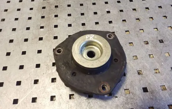 Coil spring mount