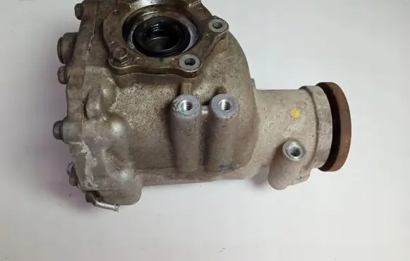 Infiniti QX70 S51 Front differential 00000000