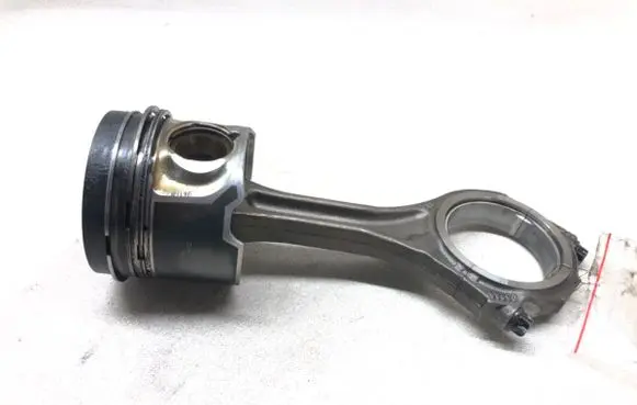 Audi A4 S4 B7 8E 8H Piston with connecting rod BKN