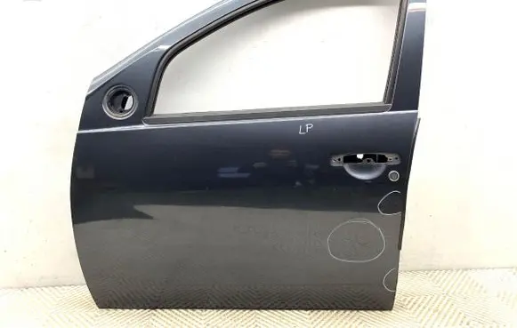 Dacia Duster II Front door
