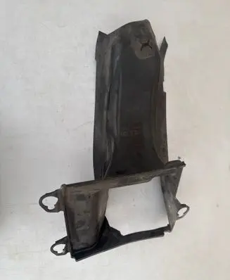 Audi A6 S6 C6 4F Intercooler air channel guide 4F0145333J 4F0145333M