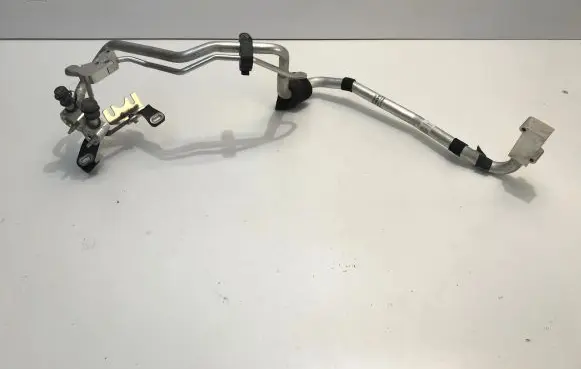 Volvo V60 Air conditioning (A/C) pipe/hose 32130434 32130441