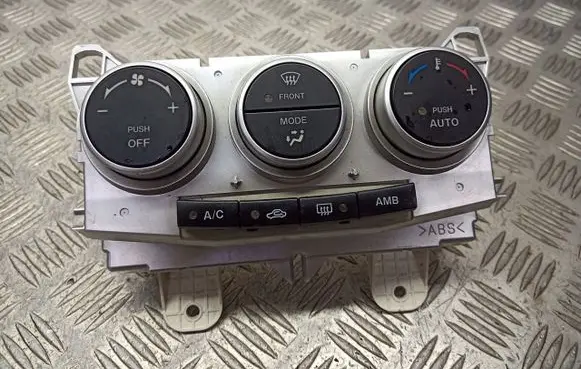 Mazda 5 Interior fan control switch K1900CC30