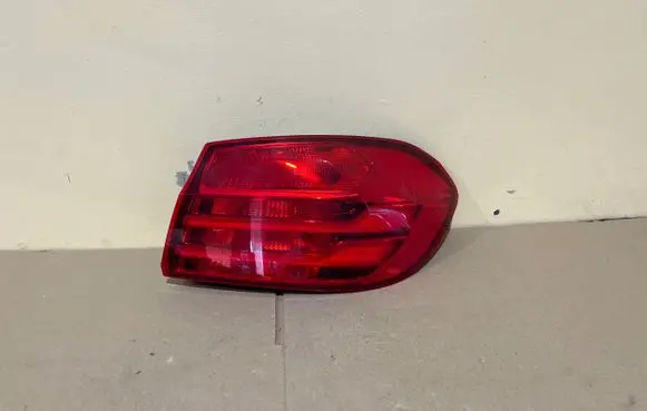BMW 4 F32 F33 Rear/tail lights 7296100 63217296100