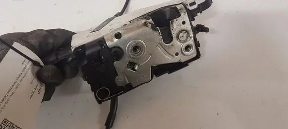 Peugeot 207 Front door lock 24099816 24097816 24095816
