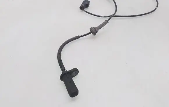 Volvo XC90 ABS brake wheel speed sensor 30773737