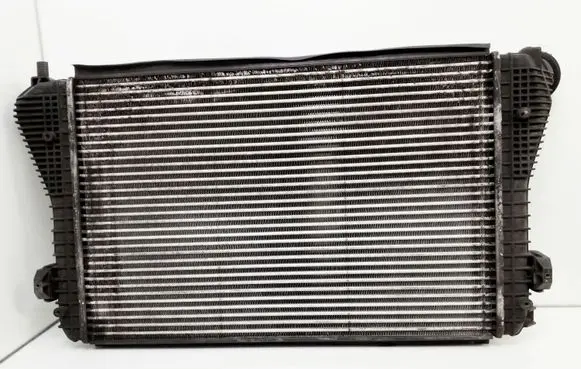 Volkswagen Touran I Intercooler radiator 1K0145803 1K0121803