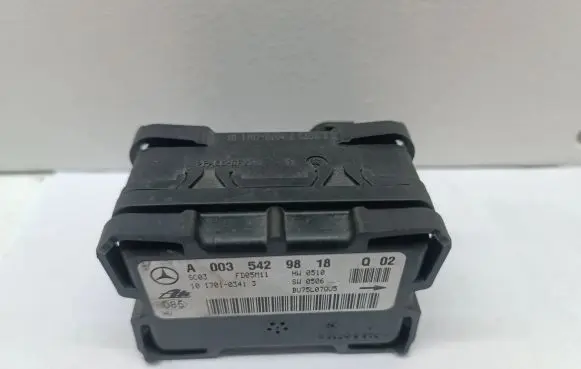 Mercedes-Benz C W203 ESP acceleration yaw rate sensor A0035429818 10170103413 0035429818