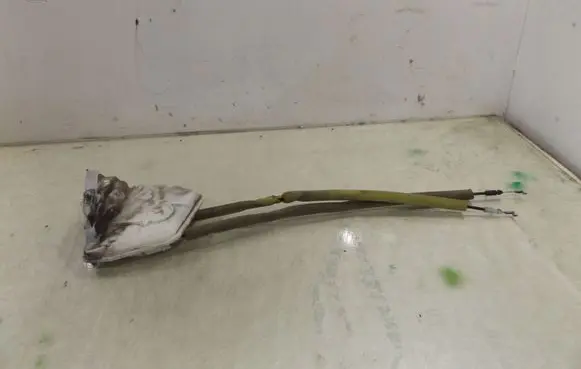 Mazda 2 Rear door lock