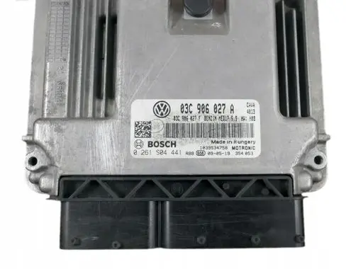 Volkswagen Tiguan Engine control unit/module 03C906027A