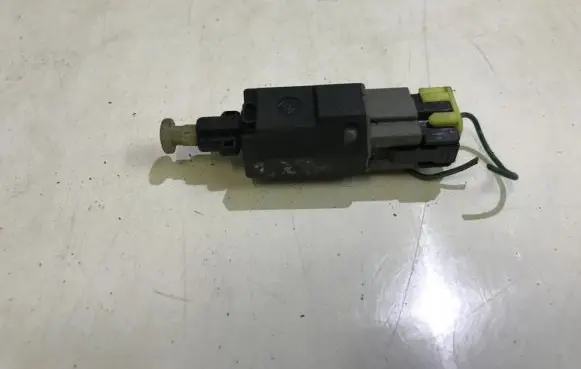 Mazda 323 F Brake pedal sensor switch ga2a66490