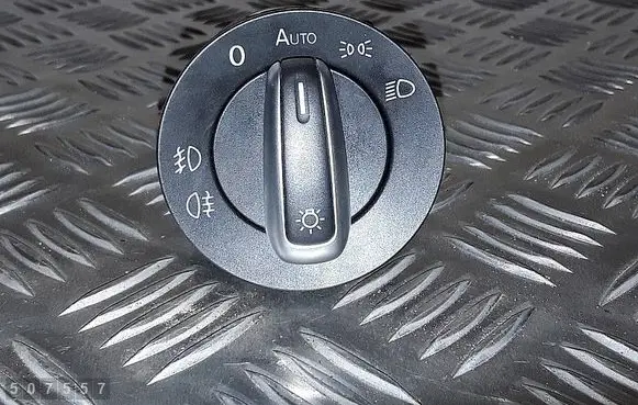 Light switch
