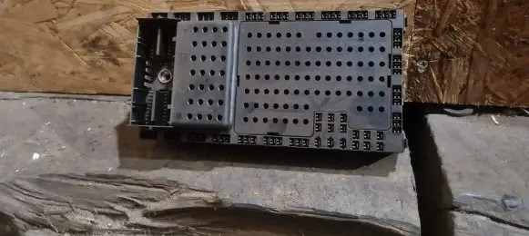 Volvo S80 Fuse box set 8645729