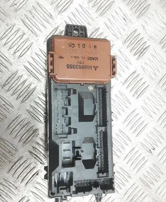 Mitsubishi Carisma Fuse module 0G1906374860
