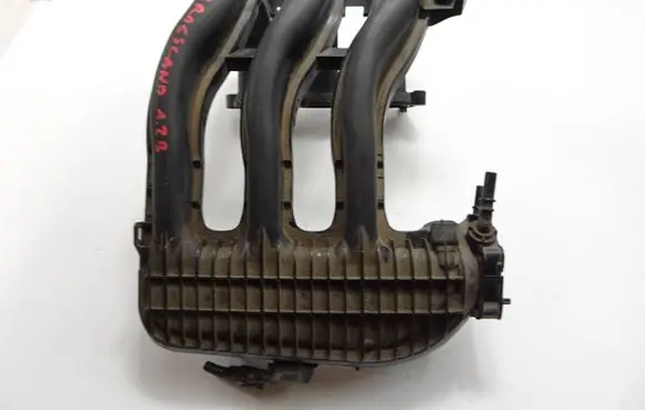 Opel Crossland X Intake manifold 9810940680