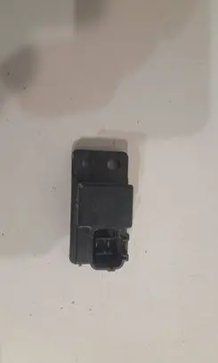 Mazda CX-7 Window washer relay 3301061091
