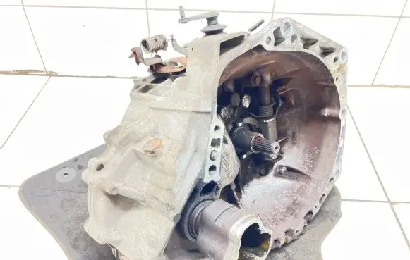Toyota Aygo AB10 Manual 5 speed gearbox 20TT01 0392680