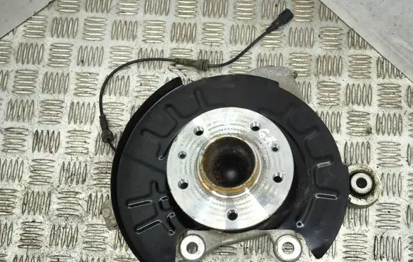 Renault Megane E-Tech Rear wheel hub