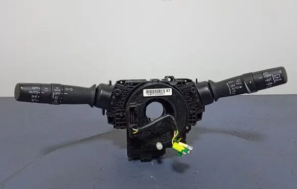Honda HR-V Other switches/knobs/shifts 35000-T0A