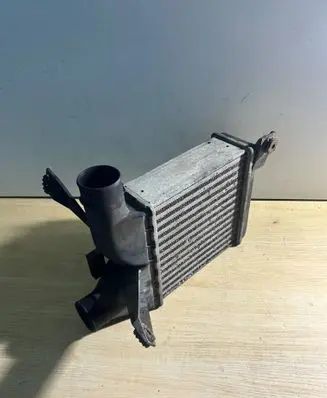 BMW 5 E39 Intercooler radiator