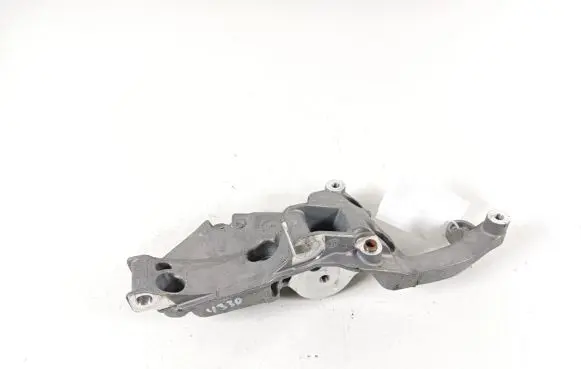 Citroen C4 X Generator/alternator bracket 9809714680