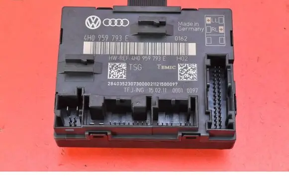Audi A8 S8 D4 4H Engine control unit/module ECU 4H0959793E