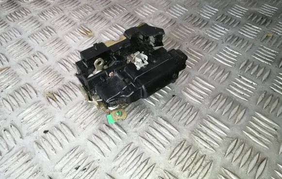 Renault Master II Front door lock 