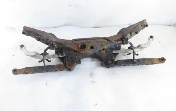 Renault Koleos I Rear beam 