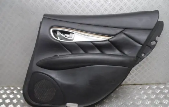 Infiniti Q70 Y51 Rear door card panel trim 829261MA0A