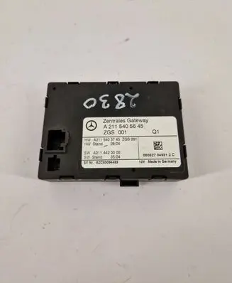 Mercedes-Benz E W211 Gateway control module A2115405645