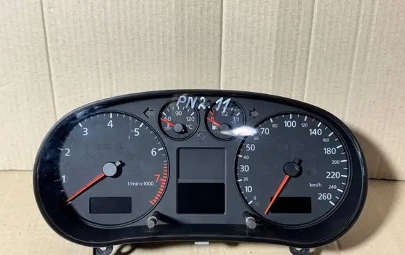 Audi A3 S3 8L Speedometer (instrument cluster) 8L0920900L