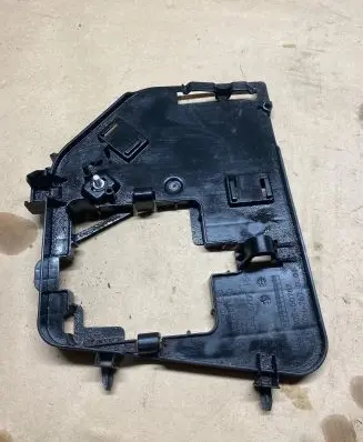 BMW 5 F10 F11 Other engine bay part 7590620 15054410 60767