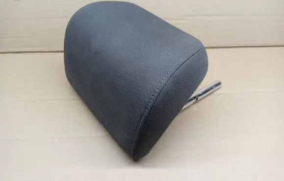 Audi A3 S3 8V Rear seat headrest 