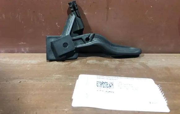 Opel Astra H Engine bonnet (hood) release handle 218186591