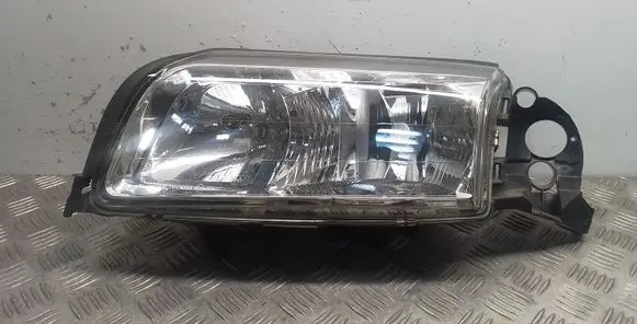 Volvo S80 Headlight/headlamp 8693537