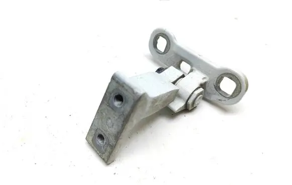 Volvo S90, V90 Rear door upper hinge 31424587 V526