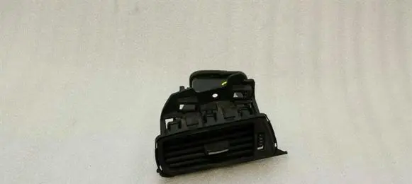 Audi A7 S7 4G Dashboard side air vent grill/cover trim 4G1820901B