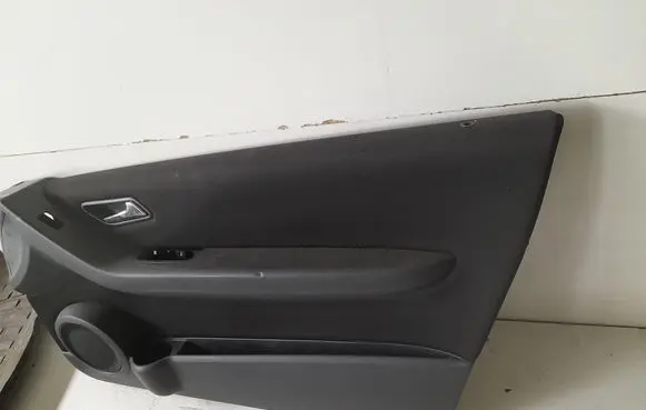 Mercedes-Benz A W169 Front door card panel trim