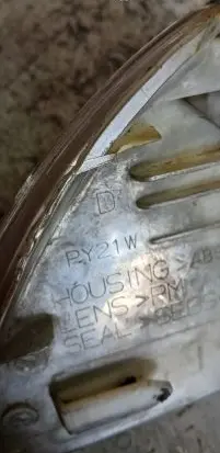 Nissan Almera N16 Headlight part PY21W