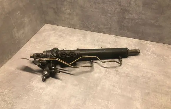 Nissan Maxima Steering rack
