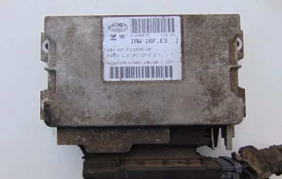 Fiat Punto (176) Engine control unit/module 46524186