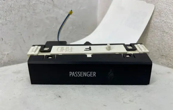 Toyota Prius (XW30) Other devices 8315047130