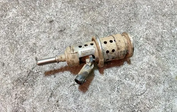 Mercedes-Benz Sprinter W907 W910 AdBlue injector A0004900200
