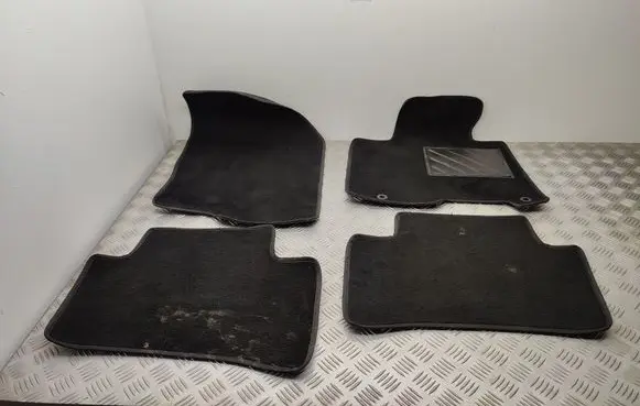 Hyundai Tucson IV NX4 Car floor mat set 