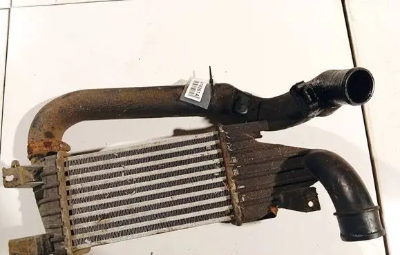 Opel Astra H Intercooler radiator 93179039