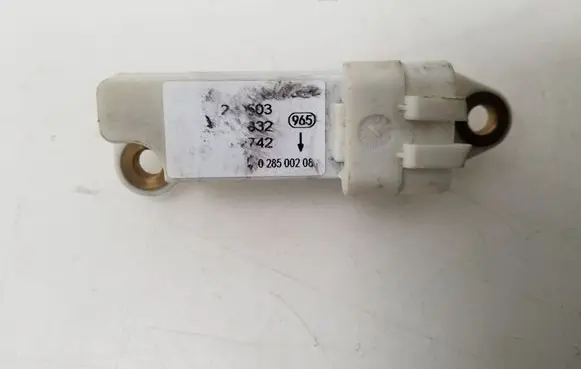 Mini One - Cooper R50 - 53 Airbag deployment crash/impact sensor 0285002082