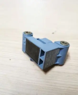 BMW 7 F01 F02 F03 F04 Airbag deployment crash/impact sensor 9159314 6577001500