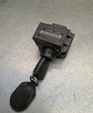 Mercedes-Benz E W211 Ignition lock 2115451008 33002205 6002320870206166