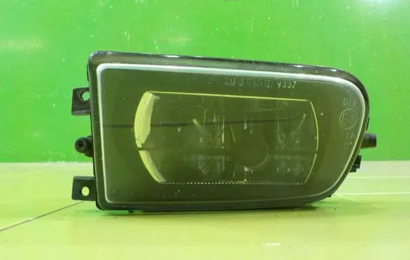 BMW Z3 E36 Front fog light 37030999 17AB196